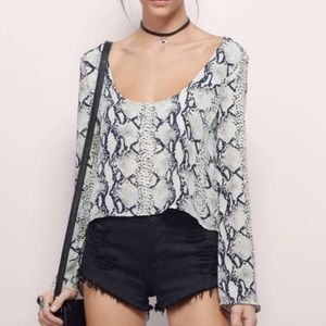Snake Skin Bell Sleeve Scoop Neck Crop Top